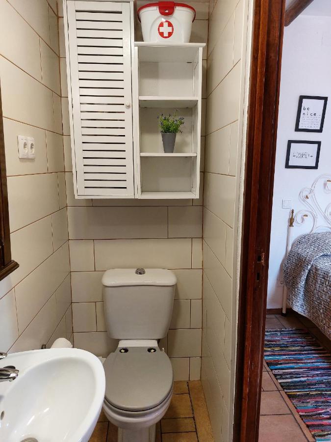 Casa 563 With Indoor Bathroom And Small Kitchen บีลาโนวาเดกายา ภายนอก รูปภาพ